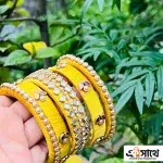 হলুদের হাসি কুন্দনের চুড়ি